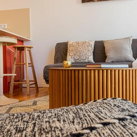 Apartmán Bright Duplex With Stunning Bridge Views In The History Area Lisboa