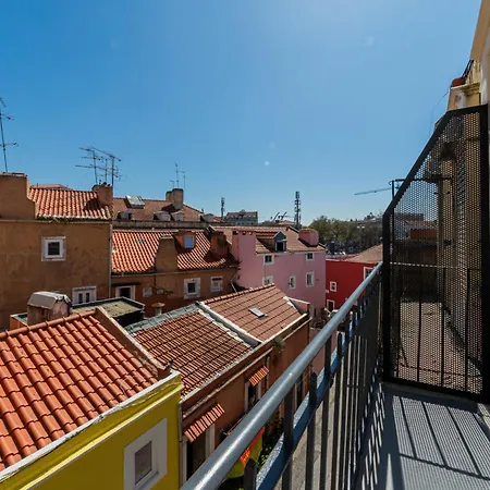 Elegant & Renovated 2 Bedrooms Duplex In The Historic Area